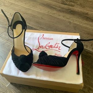 Christian Louboutin Black Marchavekel 100